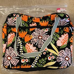 Thirty-One Away for the Weekender in Island Nights